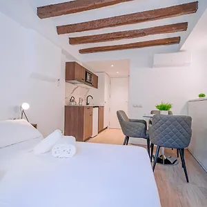 estudio-roman-cathedral-experience-i.top-hotels-tarragona.com/